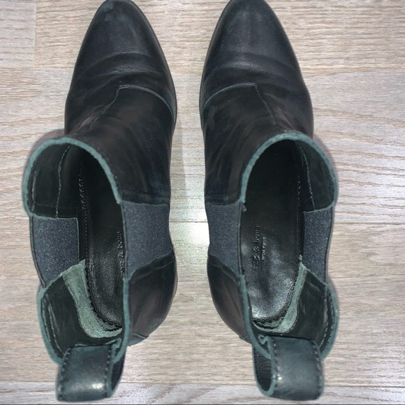 Rag & Bone Black Leather Chelsea Booties - Picture 5 of 5